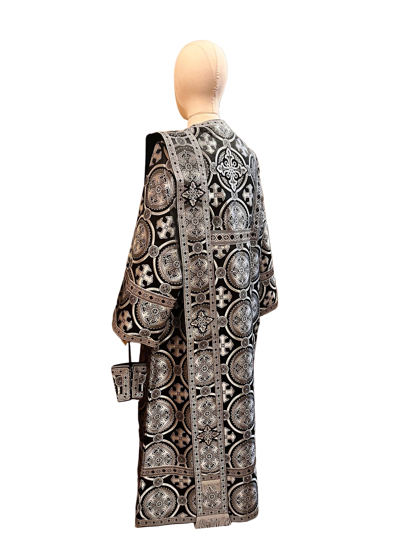 Deacon_Vestment_Set_-_Black_new_pic_7