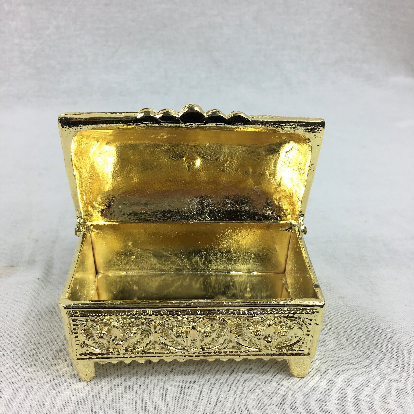 Filigree Reliquary Box 04