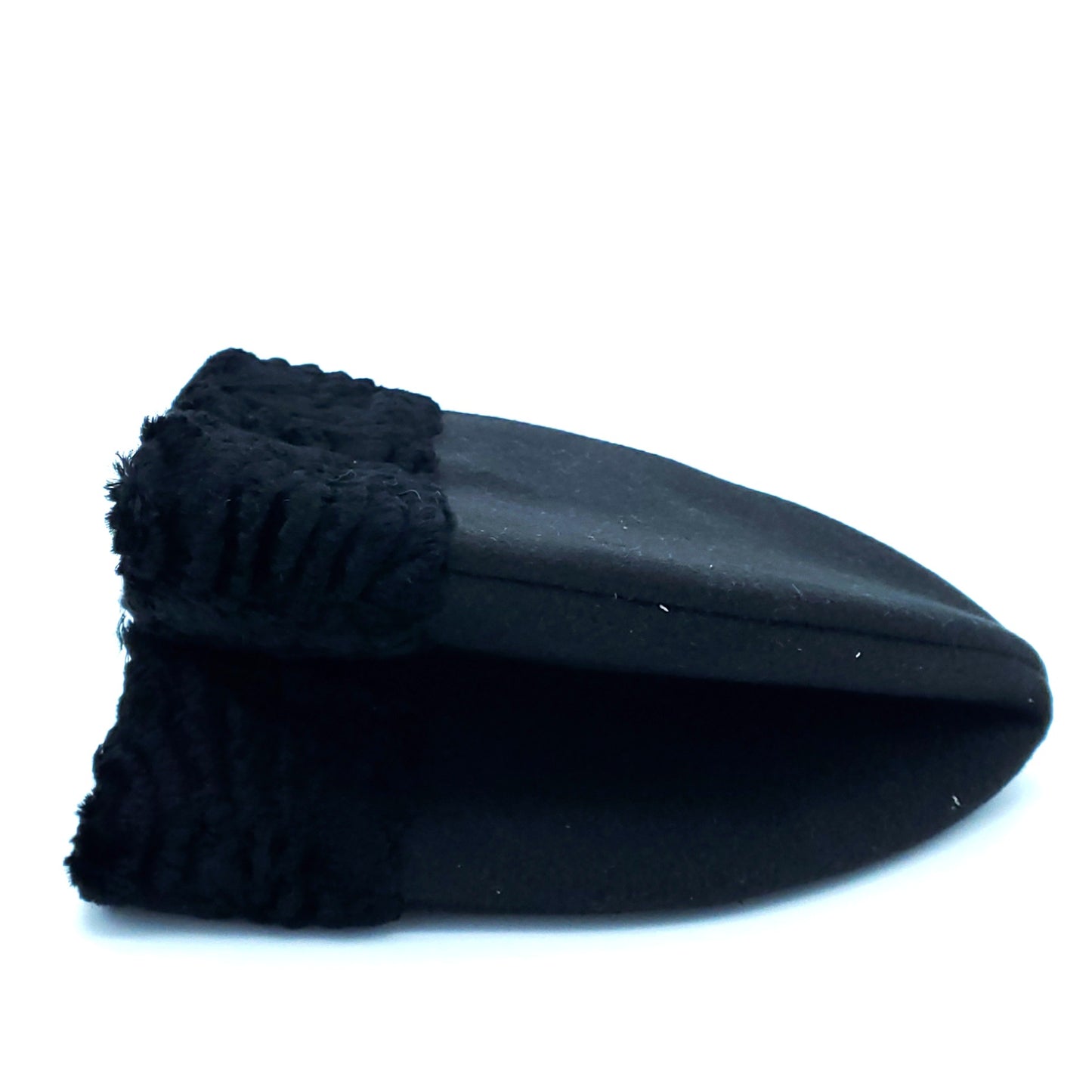 Russian Skoufia 01 - Winter