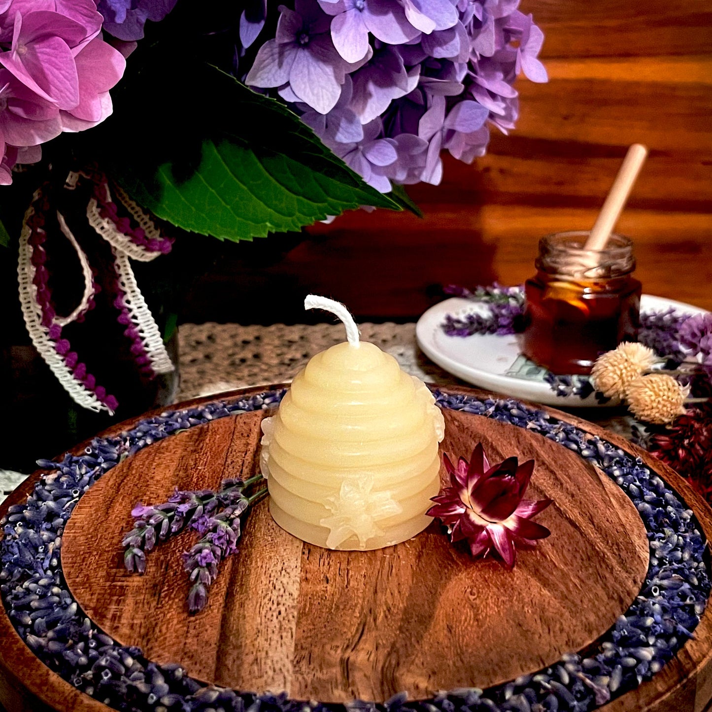 Hive Harmony Candle