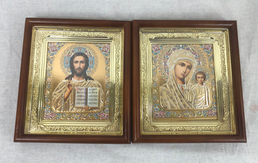 Icons in wooden frame - 5 (a pair)